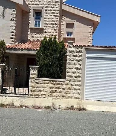 Luxury 3 Bedroom Sea -view *